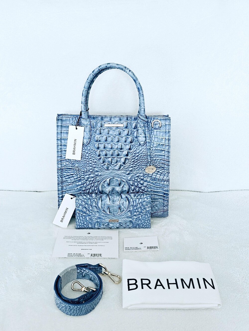 NWT Brahmin AURA BLUE Caroline w/Veronica Wallet
